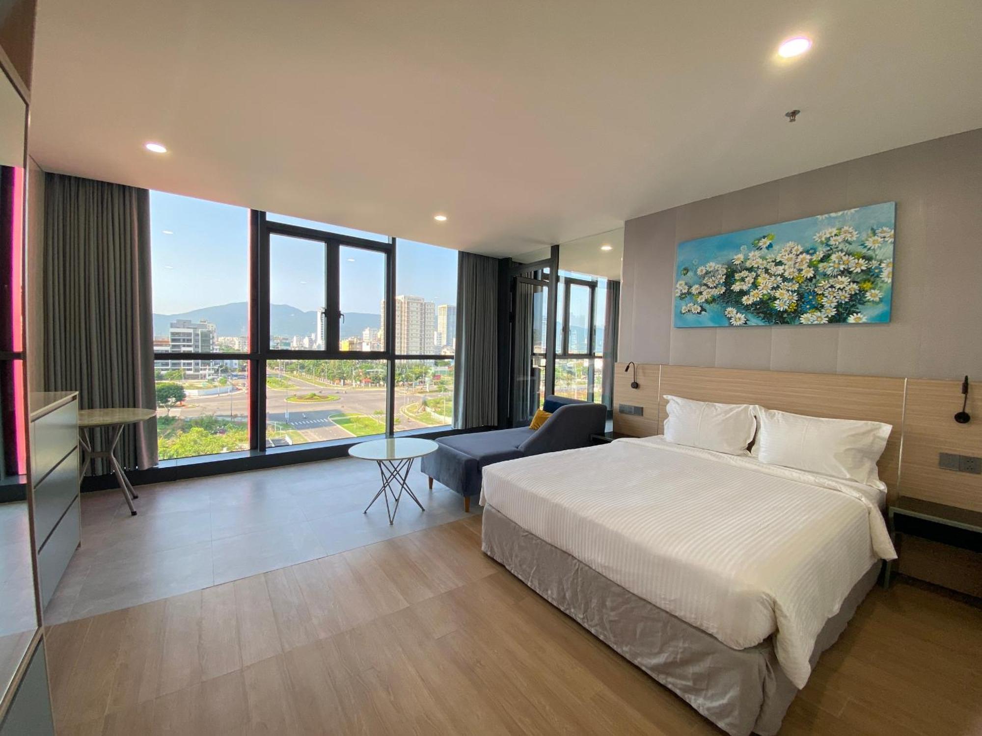 Nam & Residences 3* Đà Nẵng