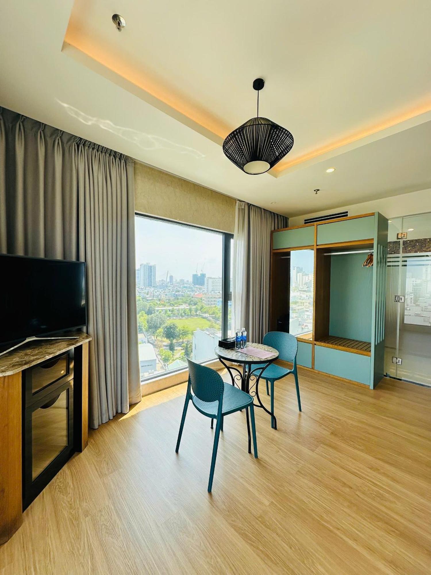 Nam & Residences 3* Đà Nẵng